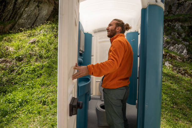 Porta potty delivery and setup in Weston, WI